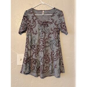 Lularoe XXS Gray Red Floral Classic T Shirt